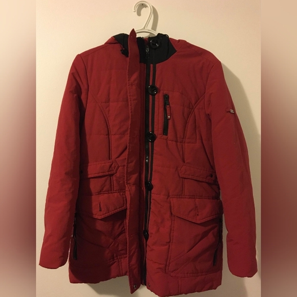 AJG Sport Red Women's Winter Coat - Picture 2 of 8